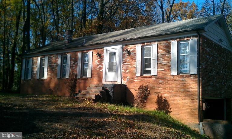 7044 Riley Road Warrenton, VA 20187 - Photo 1 of 8 Exterior (Front)