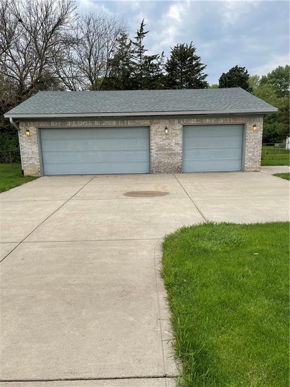 6110 South Franklin Road Indianapolis, IN 46259 - Photo 4 of 29 Gallery Image 4
