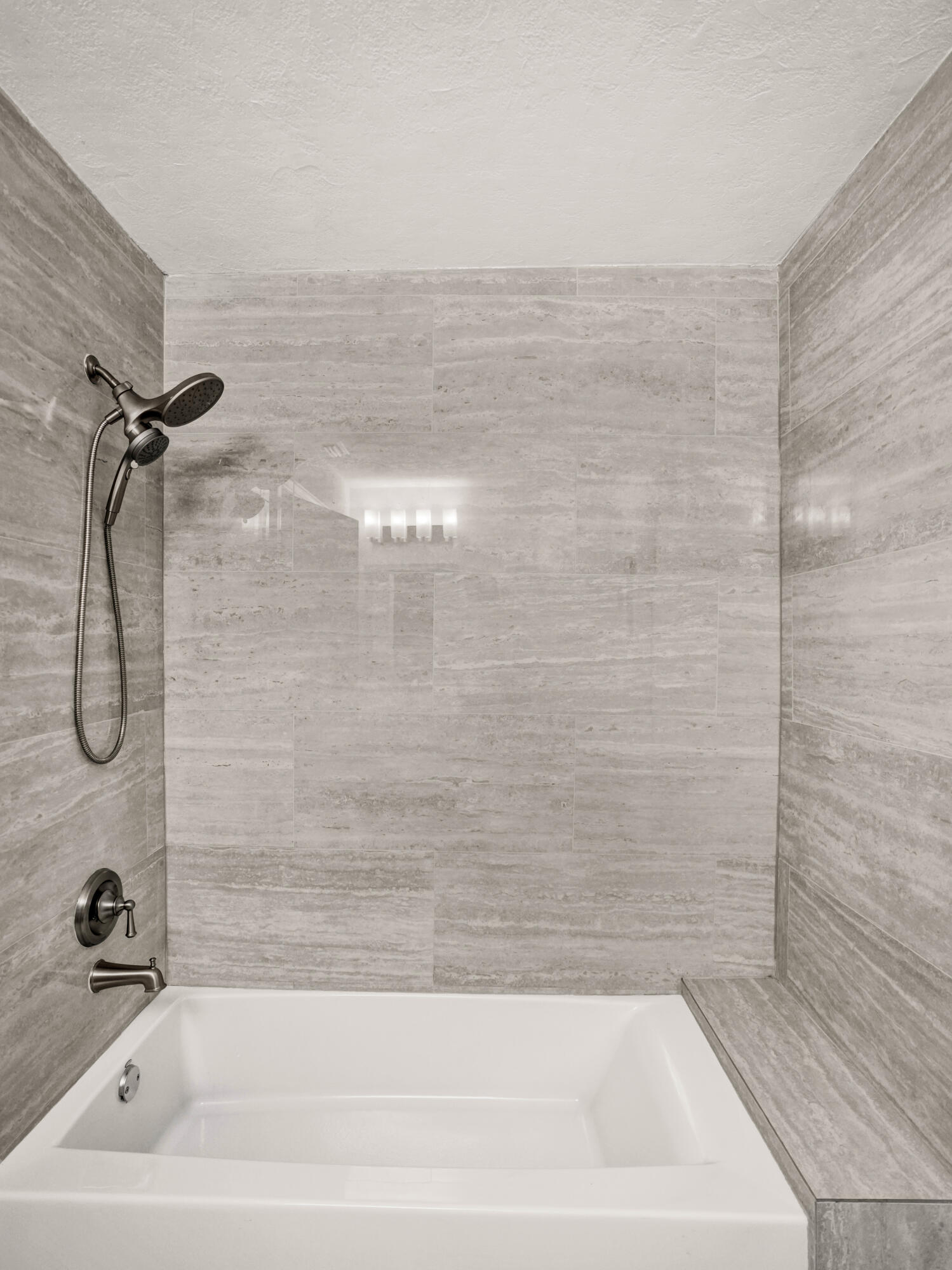 10698 Crystal Lake Drive Boca Raton, FL 33428 - Photo 34 of 48 a bathroom with a bathtub