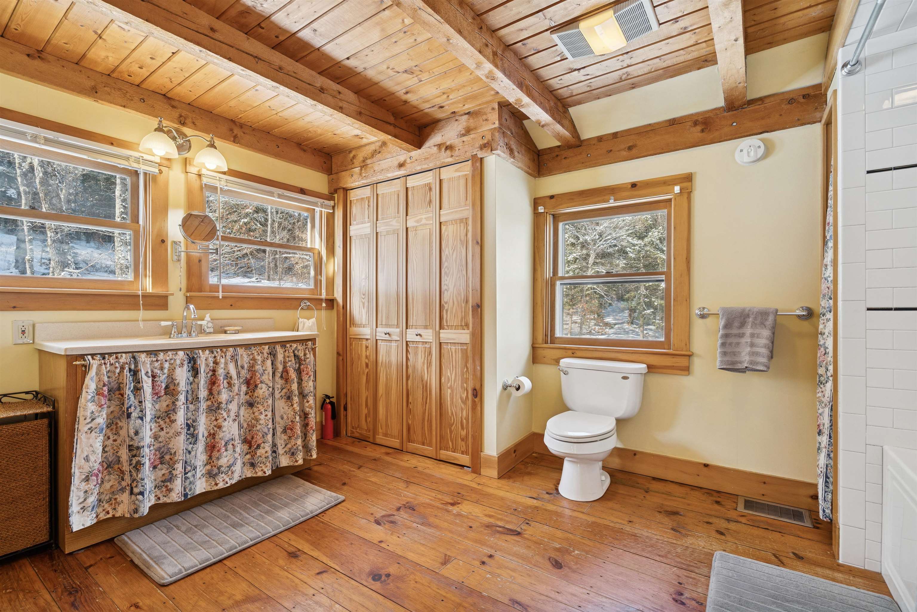 188 Turnpike Road Strafford, VT 05070 - Photo 23 of 31
