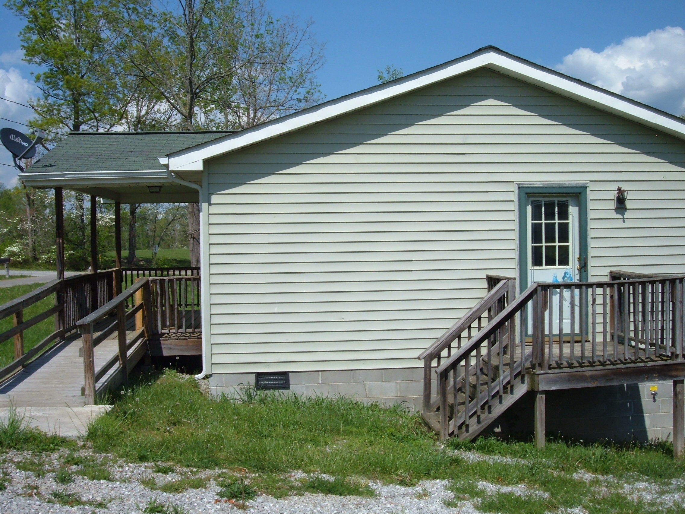 222 Mike Jones Road Robbins, TN 37852 - Photo 7 of 16 222 Mike Jones Rd (9)
