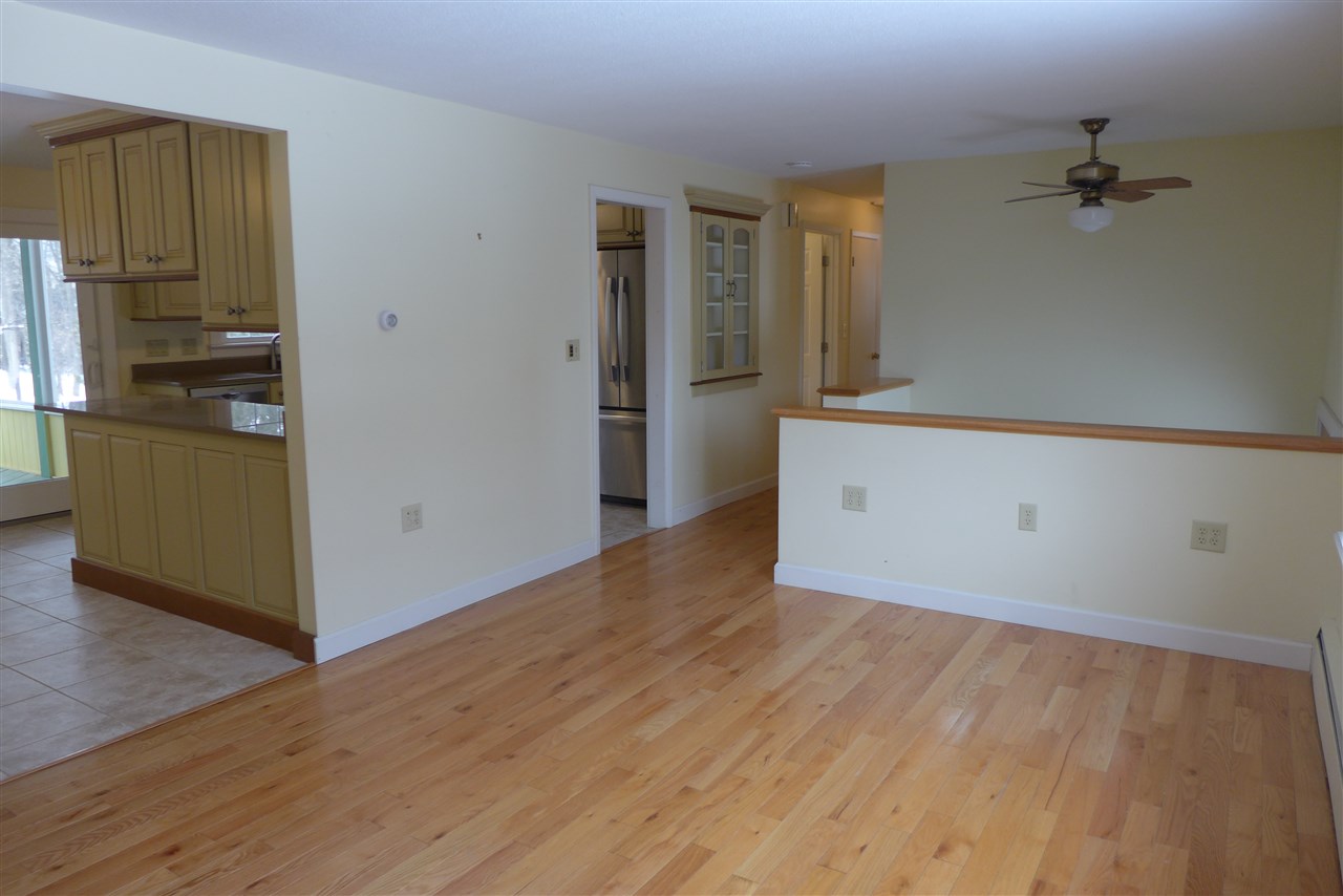 325 Hullcrest Road Shelburne, VT 05482 - Photo 3 of 19 Gallery Image 3