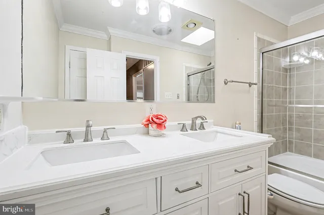 $3,900 | 13603 Kincaid Place, Chantilly, VA 20151