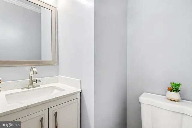 $3,900 | 13603 Kincaid Place, Chantilly, VA 20151