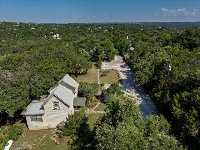 $2,148,000 | 167 Tumbleweed Trail North, Austin, TX 78733