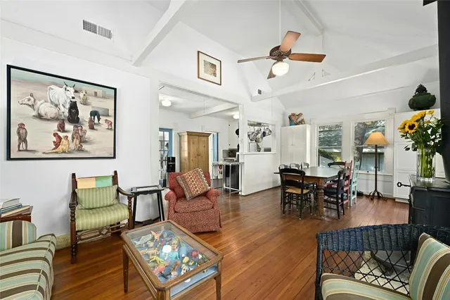 $2,148,000 | 167 Tumbleweed Trail North, Austin, TX 78733