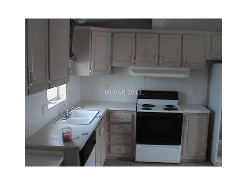 4170 Victoria Road Pahrump, NV 89048 - Photo 3 of 8 Kitchen.