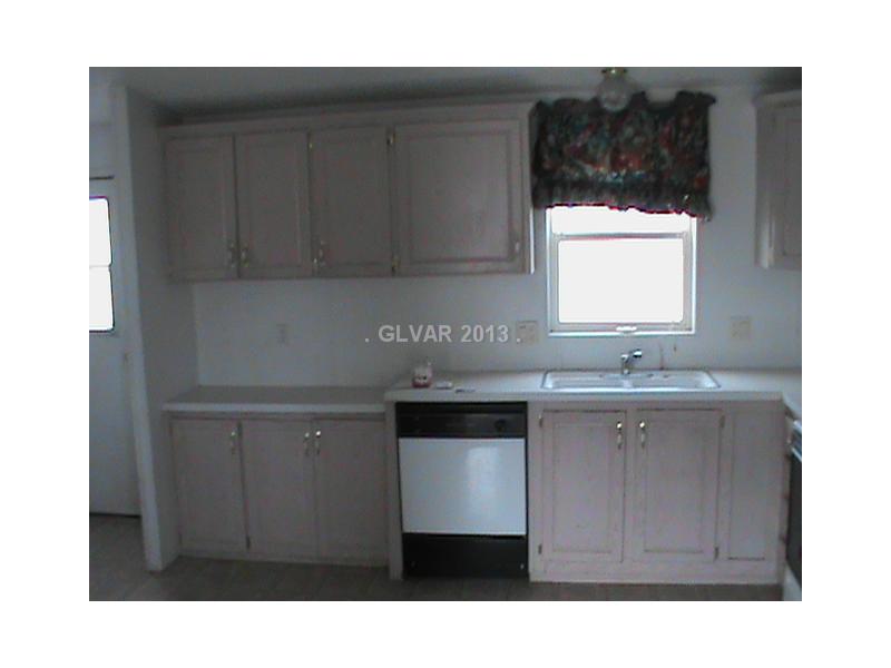 4170 Victoria Road Pahrump, NV 89048 - Photo 4 of 8 Kitchen.