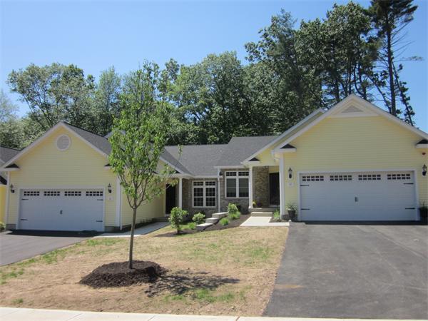 33 Beech Hill Road, Unit 8 West Springfield, MA 01089 - Photo 1 of 8 Gallery Image 1
