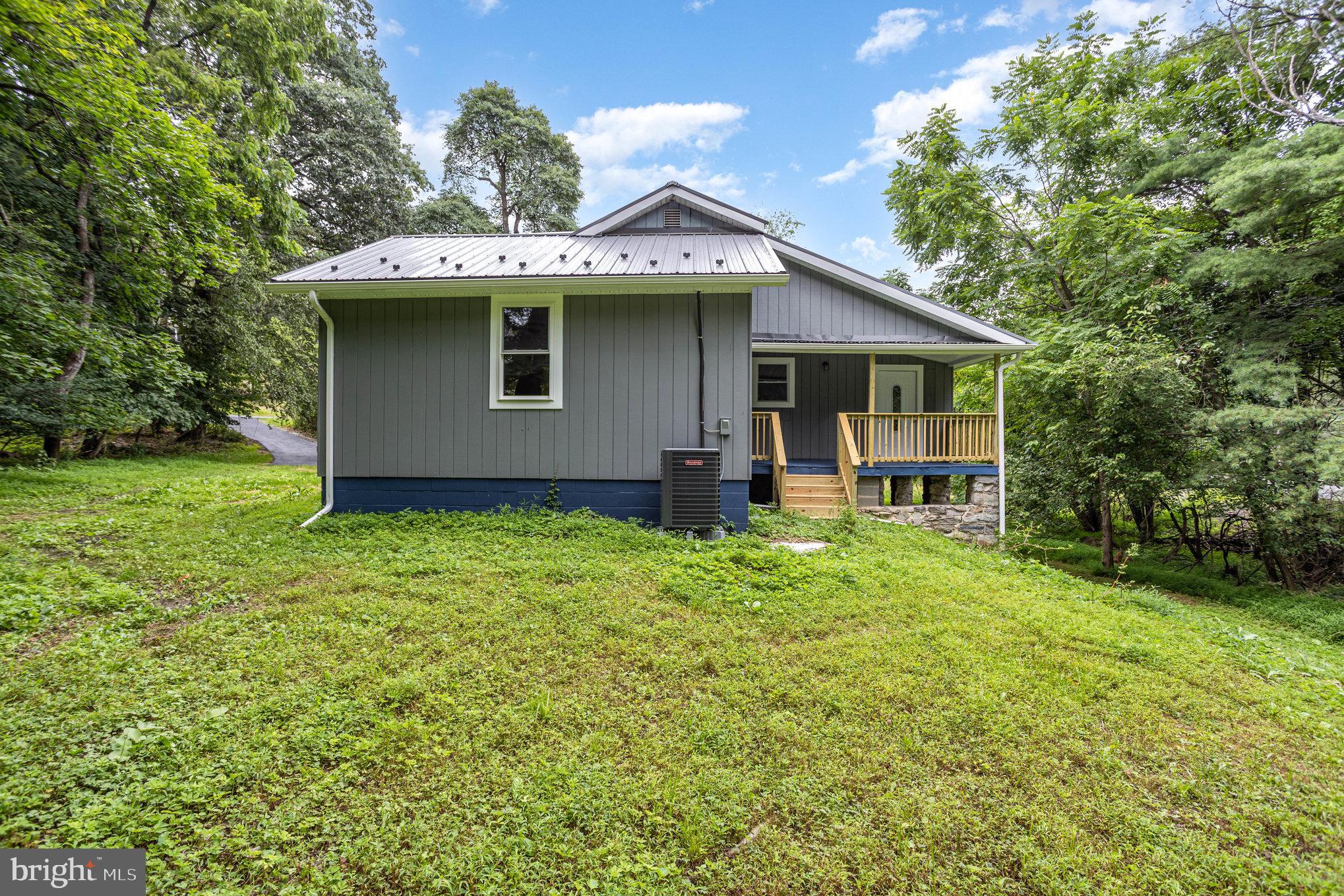 11772 Furnace Road Blue Ridge Summit, PA 17214 - Photo 23 of 28