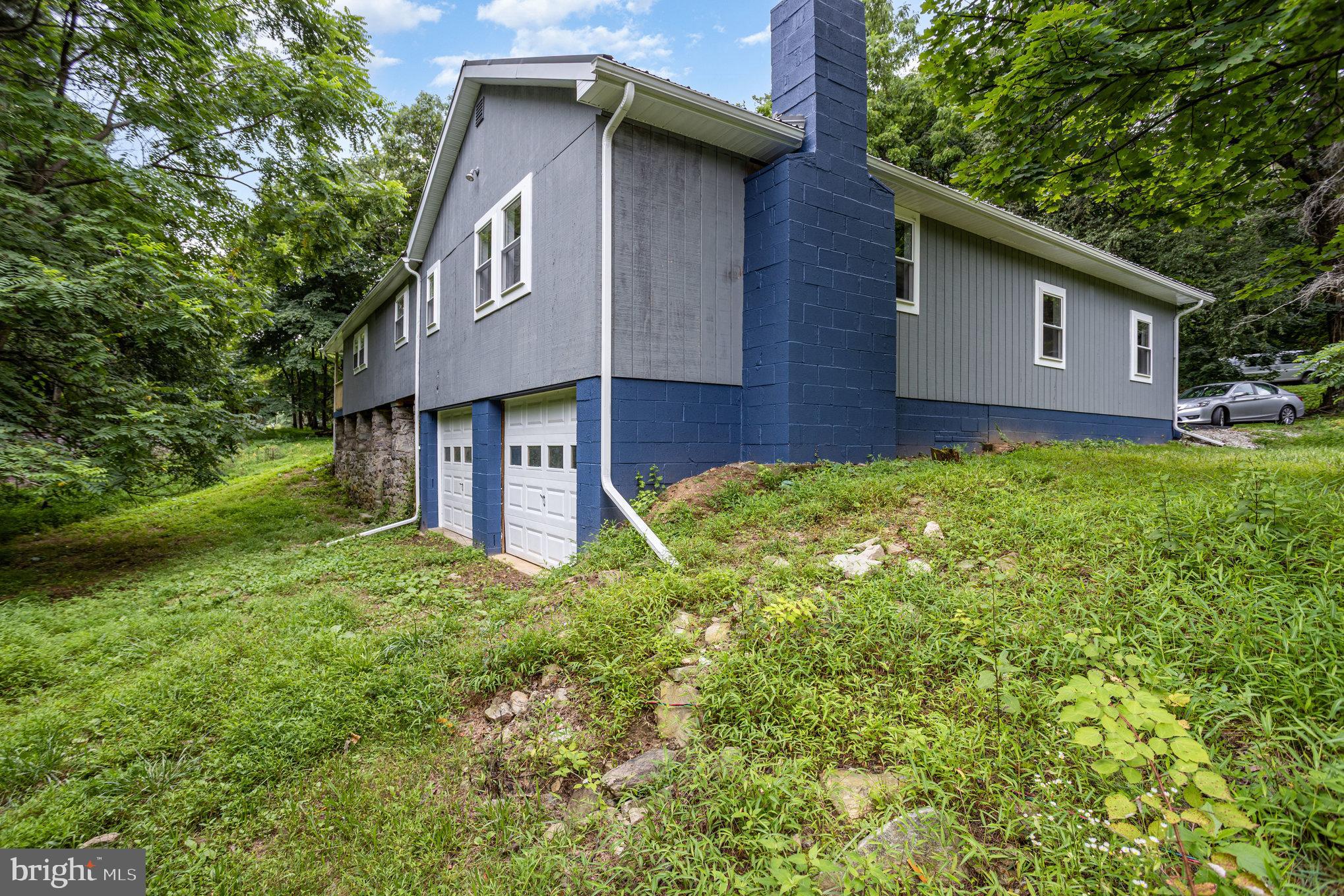 11772 Furnace Road Blue Ridge Summit, PA 17214 - Photo 24 of 28