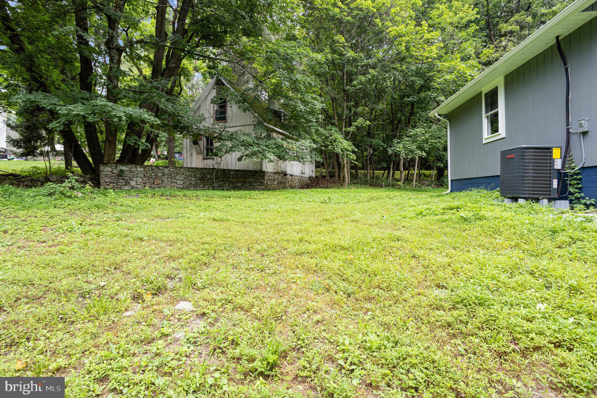 11772 Furnace Road Blue Ridge Summit, PA 17214 - Photo 25 of 28