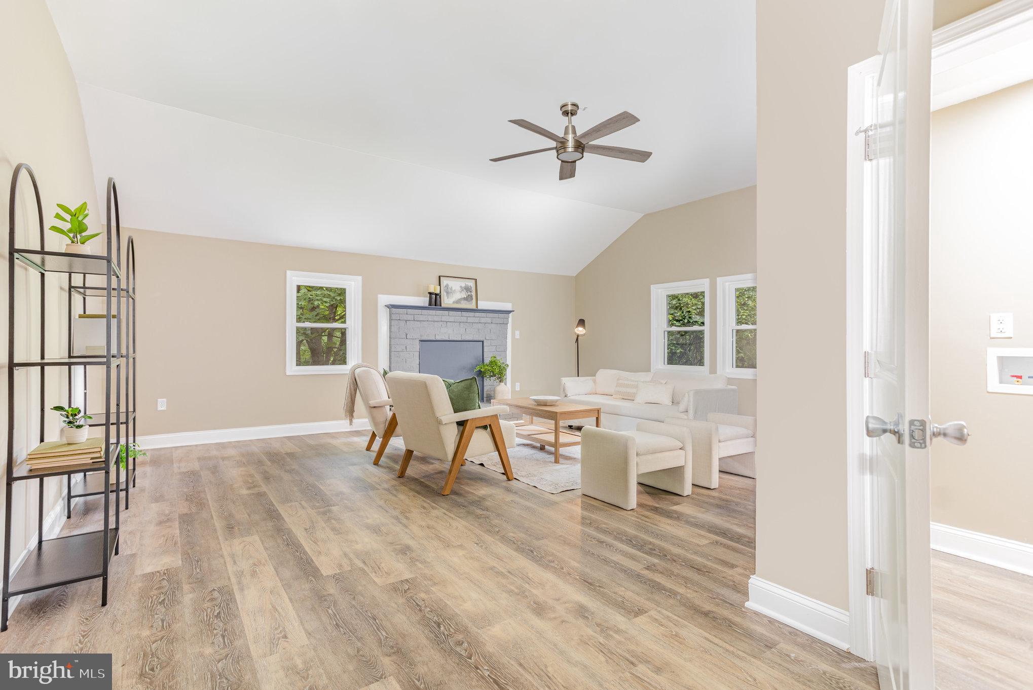 11772 Furnace Road Blue Ridge Summit, PA 17214 - Photo 9 of 28 Living Room