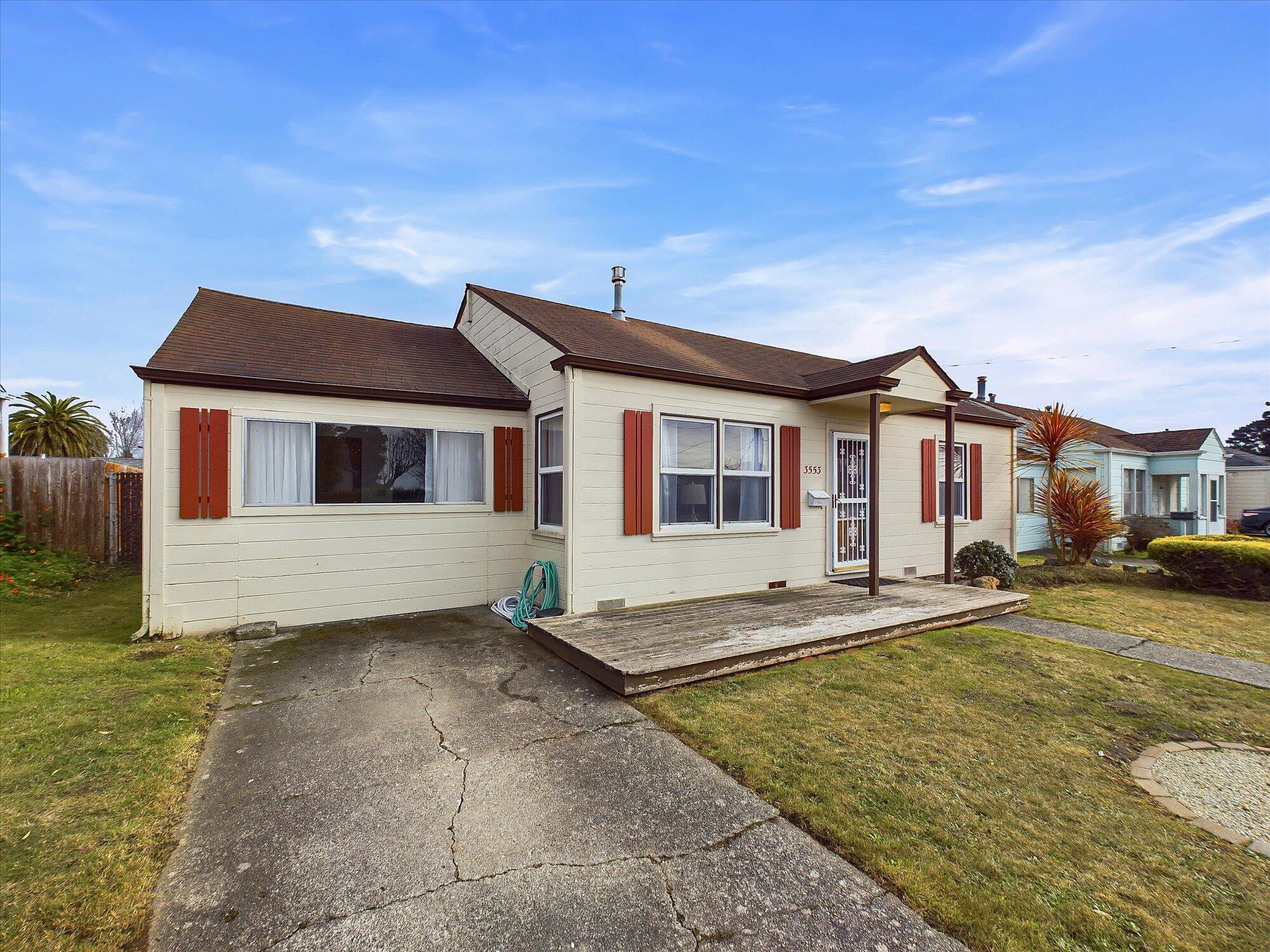 3553 Spring Street Eureka, CA 95503 - Photo 3 of 38 03-3553 Spring Street-103