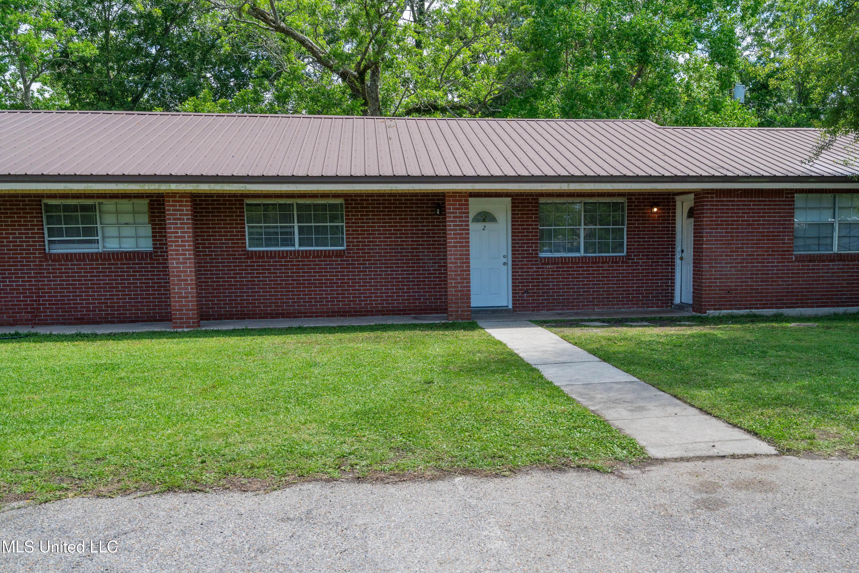 264 Alexander Road Long Beach, MS 39560 - Photo 2 of 9 2 Aladdin Dr-00156