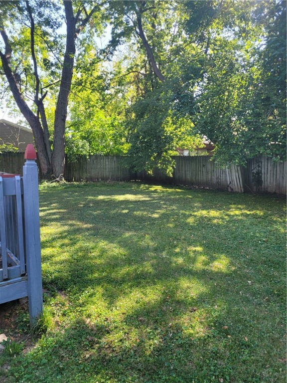 3443 North Charles Street Decatur, IL 62526 - Photo 19 of 22 Gallery Image 19