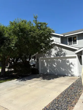 $389,900 | 3079 North Ash Park Lane, Boise, ID 83704