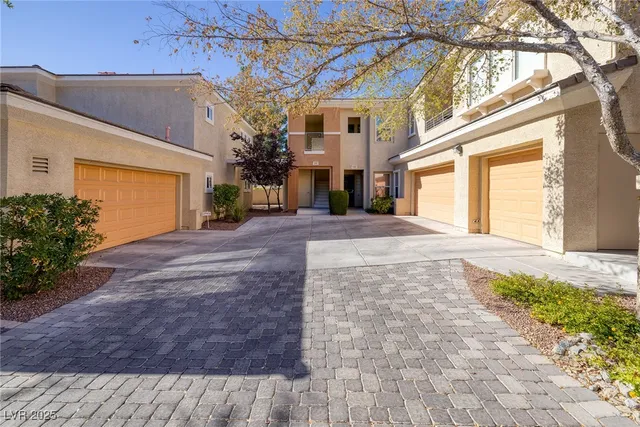$399,000 | 821 Glacier Peak Lane, Unit 202, Las Vegas, NV 89144