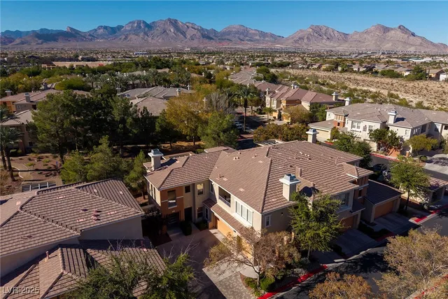 $385,000 | 821 Glacier Peak Lane, Unit 202, Las Vegas, NV 89144