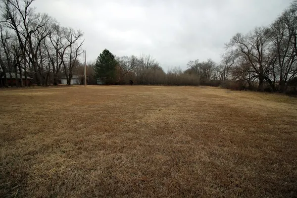 $1,000,000 | 11321 West 53rd Street North, Maize, KS 67101