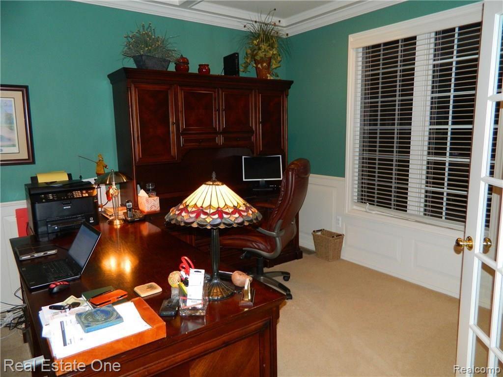 1053 Seville Road Rochester Hills, MI 48309 - Photo 41 of 66