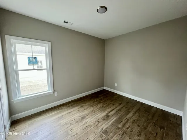 $258,900 | 604 South Vance Street, Fremont, NC 27830