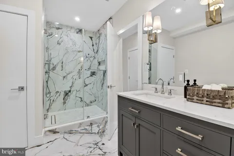 a bathroom with a bathtub