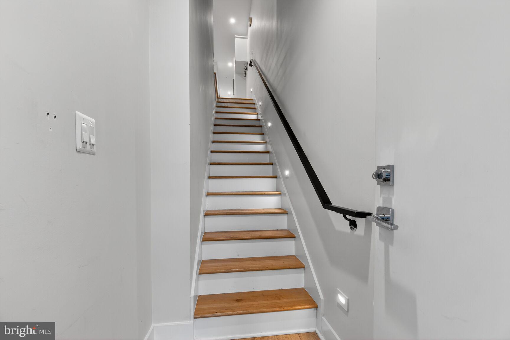 3532 1/2 13th Street Northwest, Unit 2 Washington, DC 20010 - Photo 3 of 38 a view of entryway