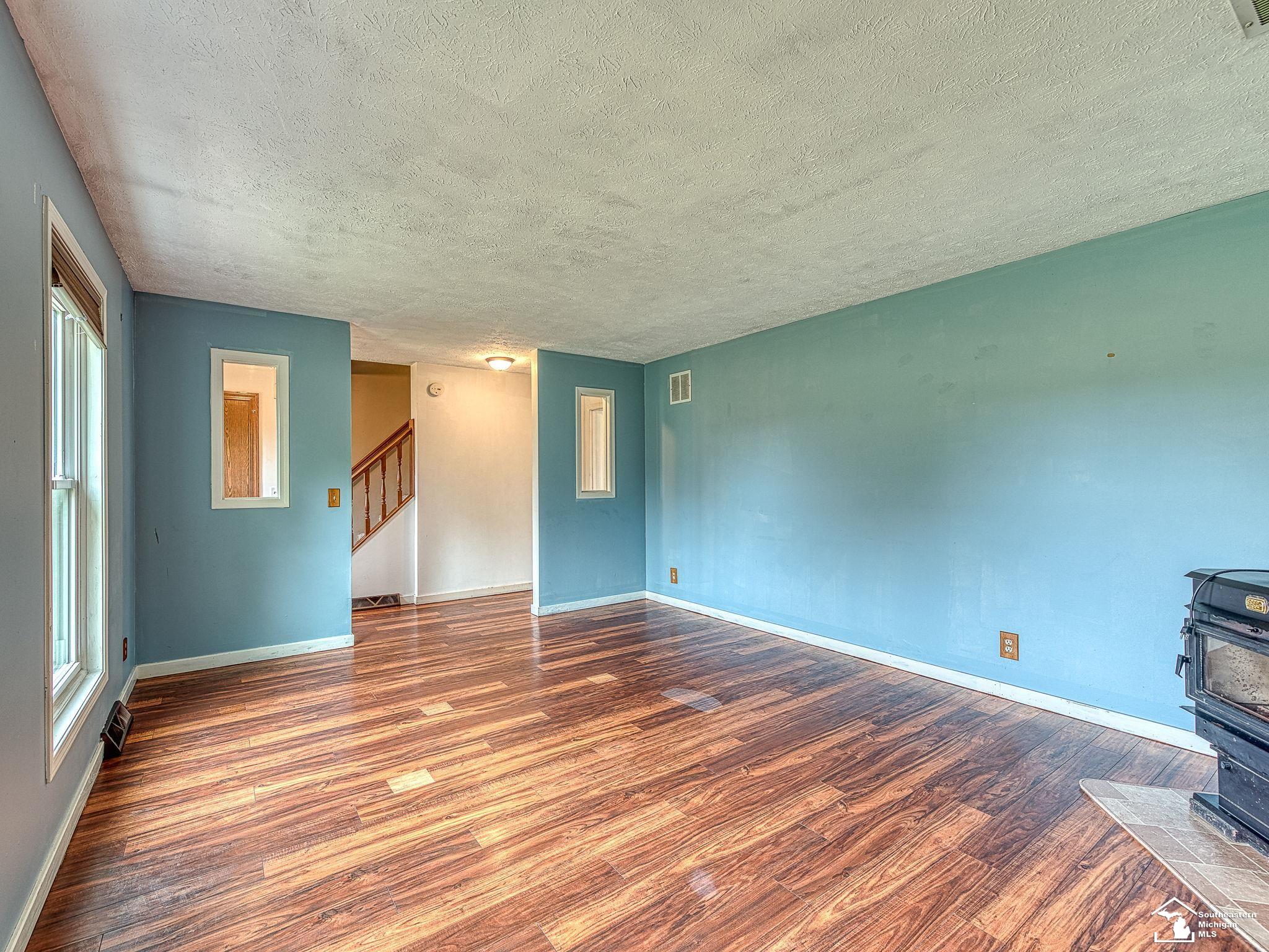 5285 Jackman Road Ida, MI 48140 - Photo 11 of 48