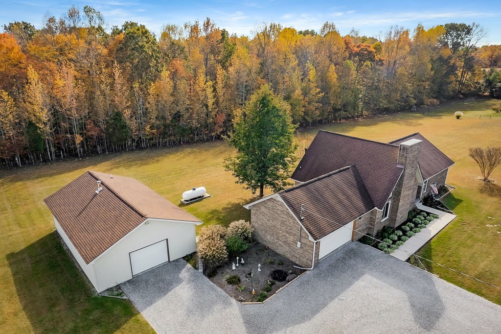 3875 Indian Mound Road Sparta, TN 38583 - Photo 3 of 43 Gallery Image 3