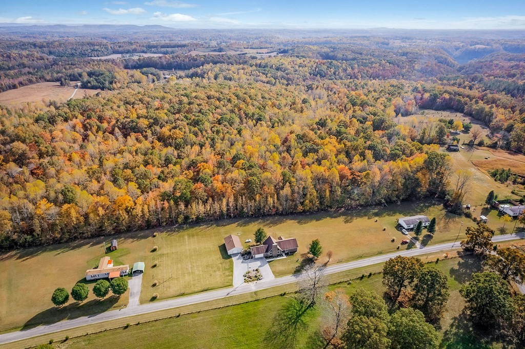 3875 Indian Mound Road Sparta, TN 38583 - Photo 9 of 43 Gallery Image 9