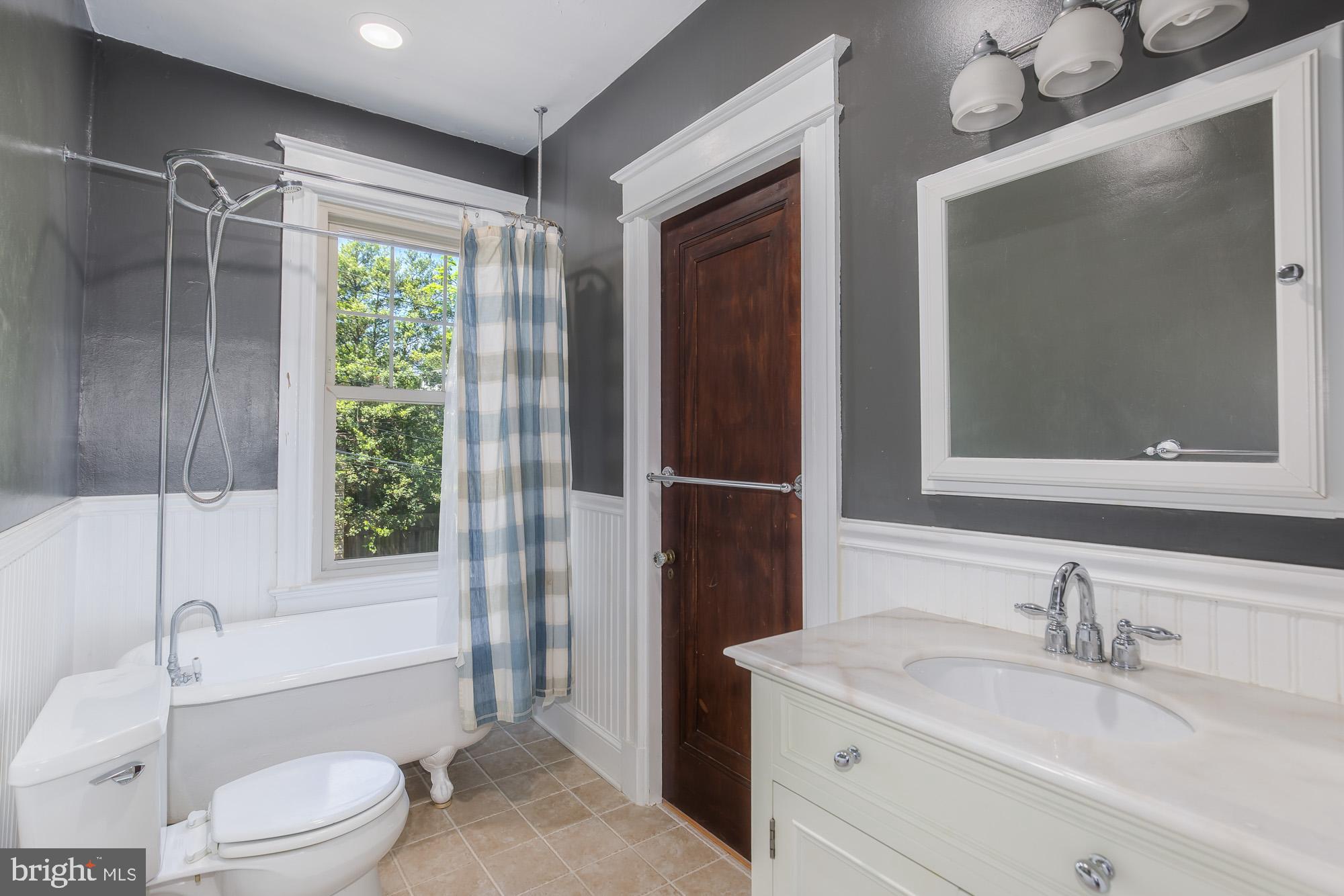 3514 34th Street Northwest Washington, DC 20008 - Photo 27 of 36
