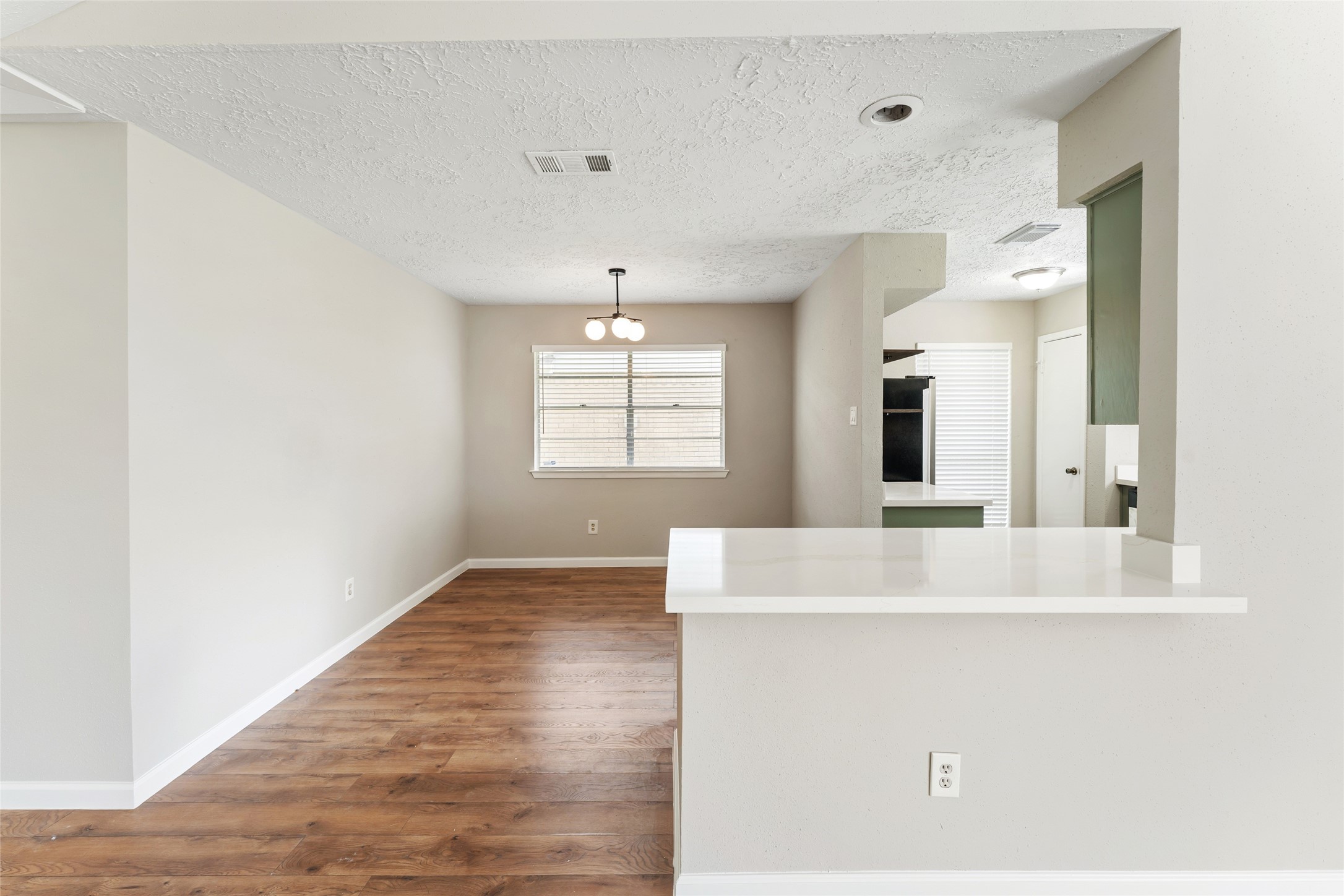 2327 Rittenmore Drive Missouri City, TX 77489 - Photo 9 of 16 Private breakfast room nook.