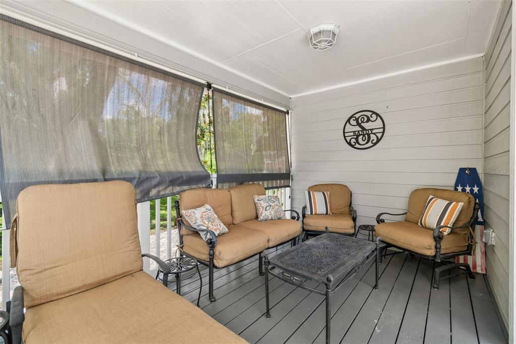 11426 Weldon Street Seffner, FL 33584 - Photo 3 of 28