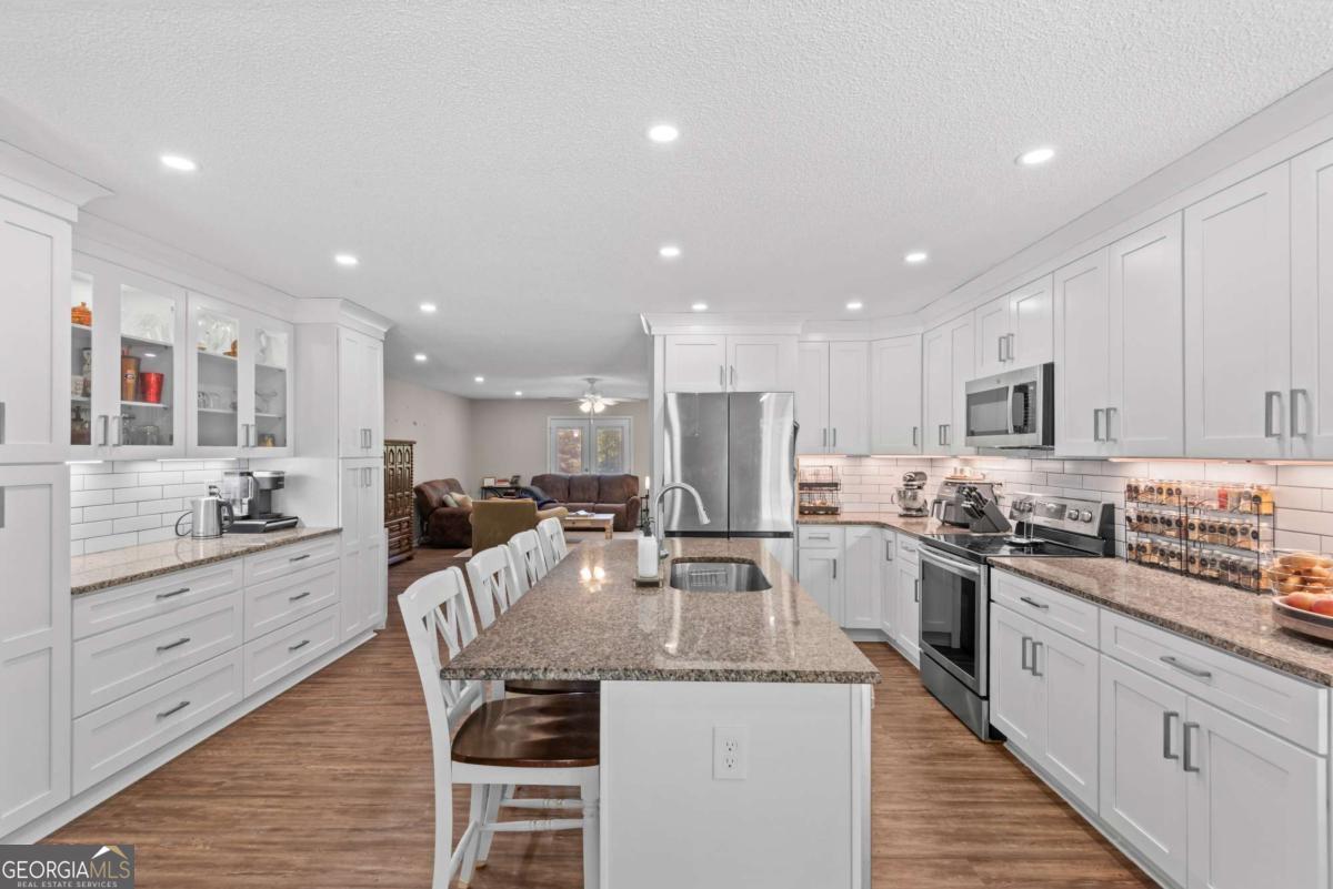 761 Fincherville Road Jackson, GA 30233 - Photo 16 of 79