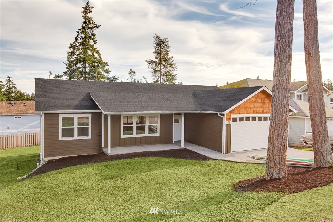 175 Russell Road Camano Island, WA 98282 - Photo 3 of 18 Gallery Image 3