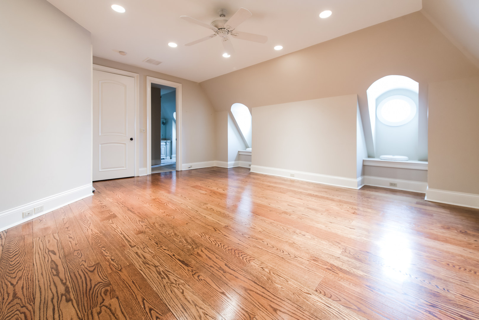 345 Forest Road Hinsdale, IL 60521 - Photo 26 of 38