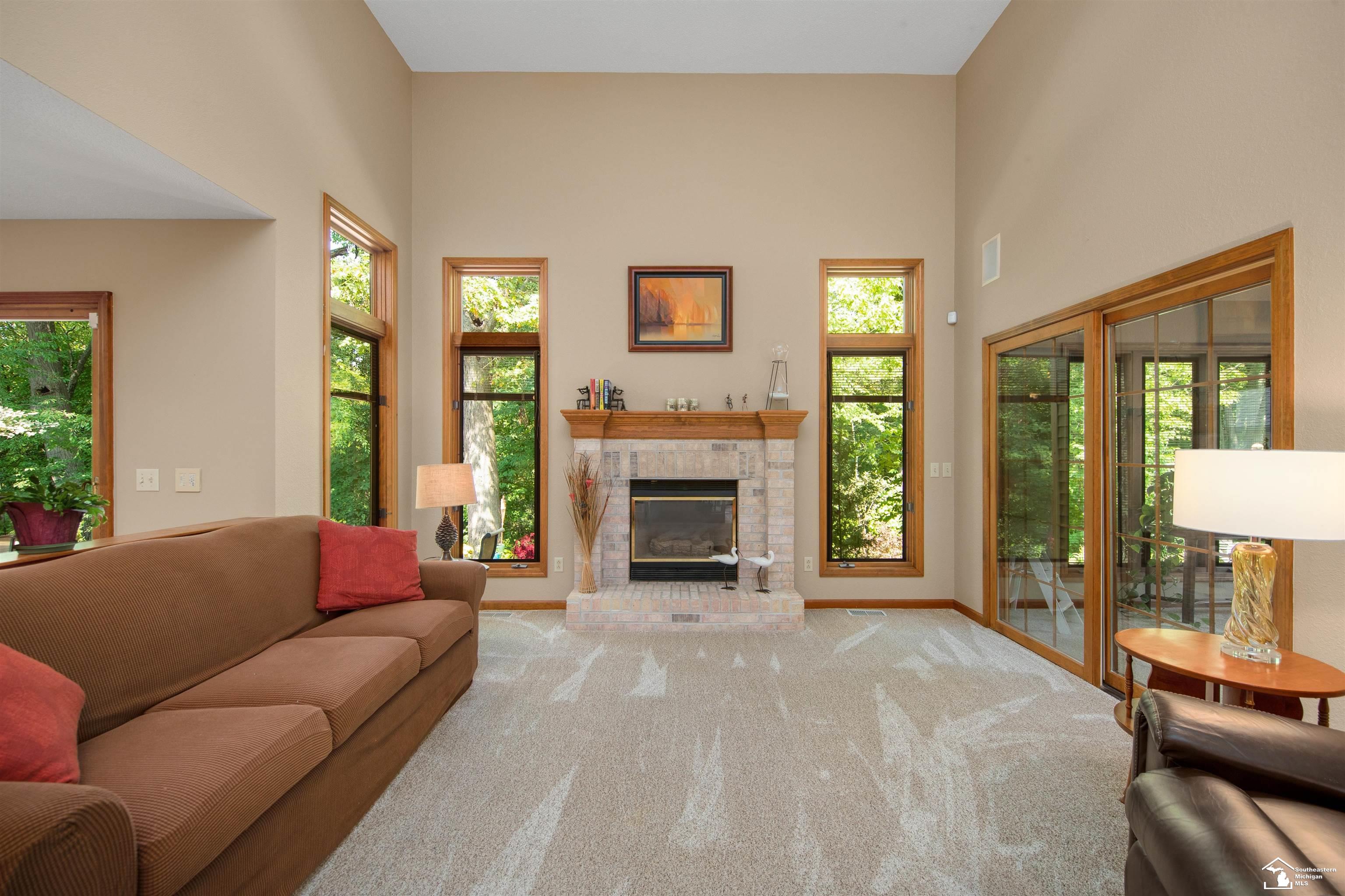 2477 Sandpiper Road Lambertville, MI 48144 - Photo 14 of 68 50089661-13.JPG