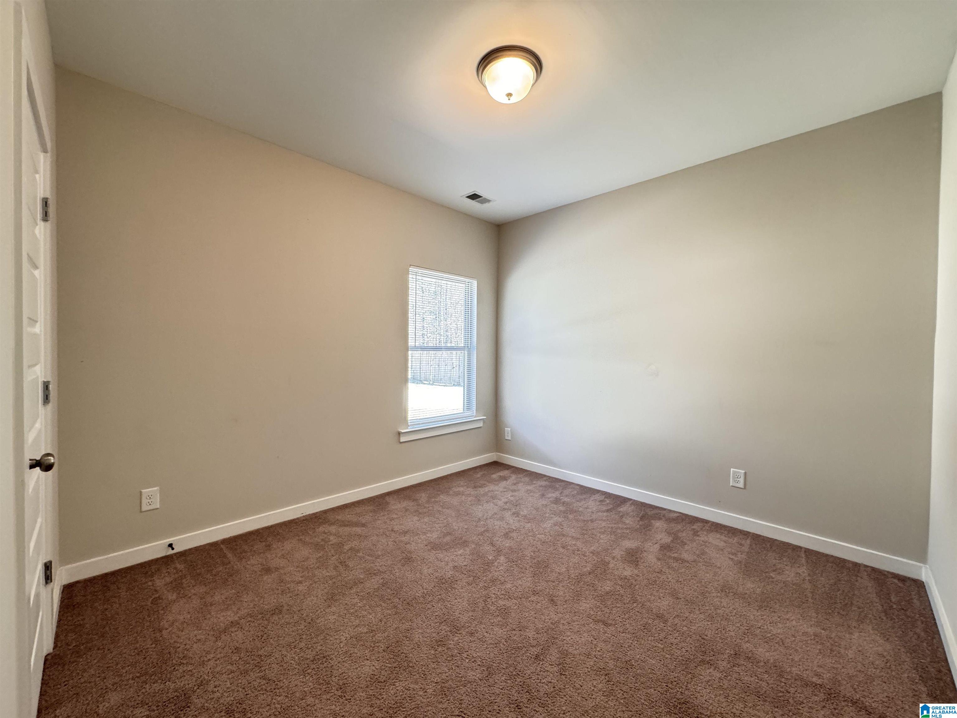 100 Ballington Way Clanton, AL 35045 - Photo 10 of 17