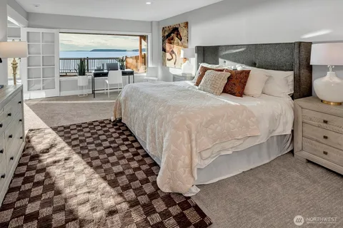 $3,942,500 | 8001 Talbot Road, Edmonds, WA 98026