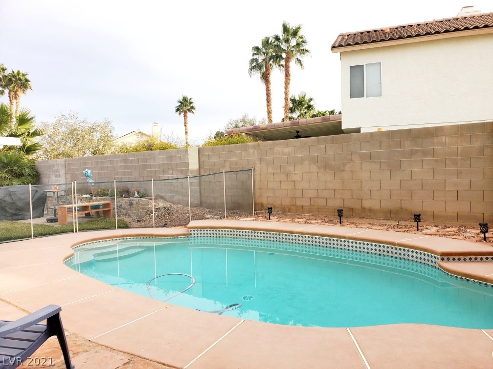 1721 Rushing River Road North Las Vegas, NV 89031 - Photo 3 of 4