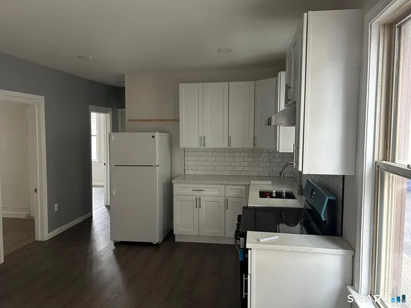 $2,200 | 88 Waldorf Avenue, Bridgeport, CT 06605