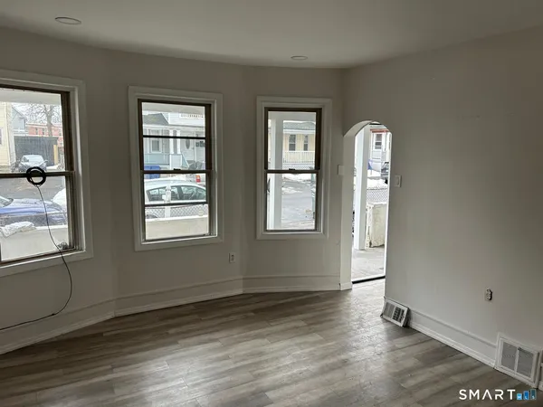 $2,200 | 88 Waldorf Avenue, Bridgeport, CT 06605