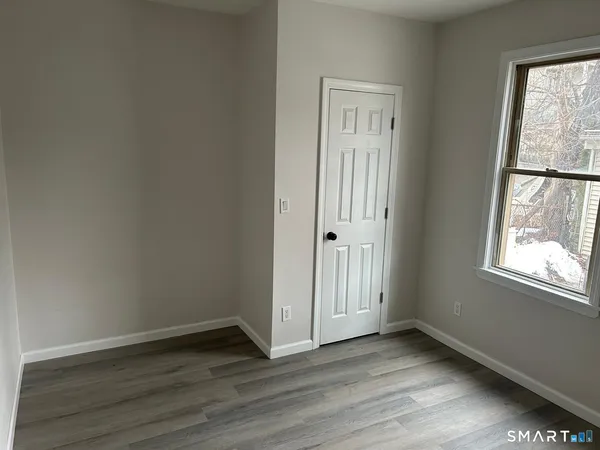 $2,200 | 88 Waldorf Avenue, Bridgeport, CT 06605