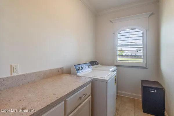 $769,000 | 391 Fly-Away Court, Biloxi, MS 39531