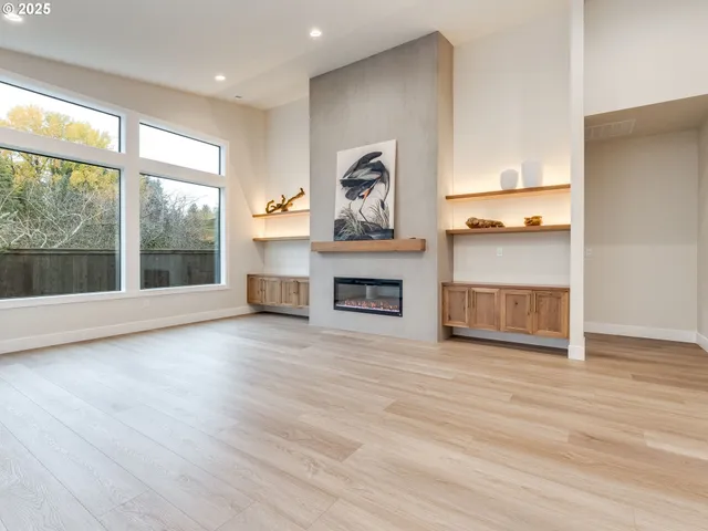 $749,900 | 11006 Northeast 54th Avenue, Vancouver, WA 98686