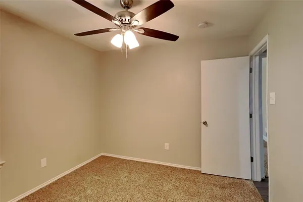 $2,000 | 521 Hollyberry Drive, Mansfield, TX 76063