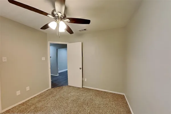 $2,000 | 521 Hollyberry Drive, Mansfield, TX 76063