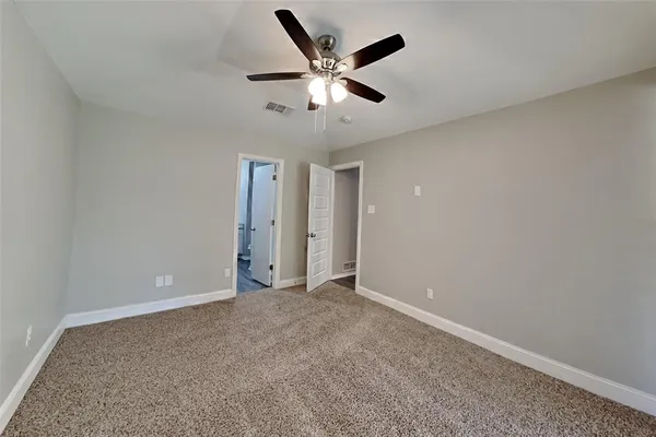 $2,000 | 521 Hollyberry Drive, Mansfield, TX 76063