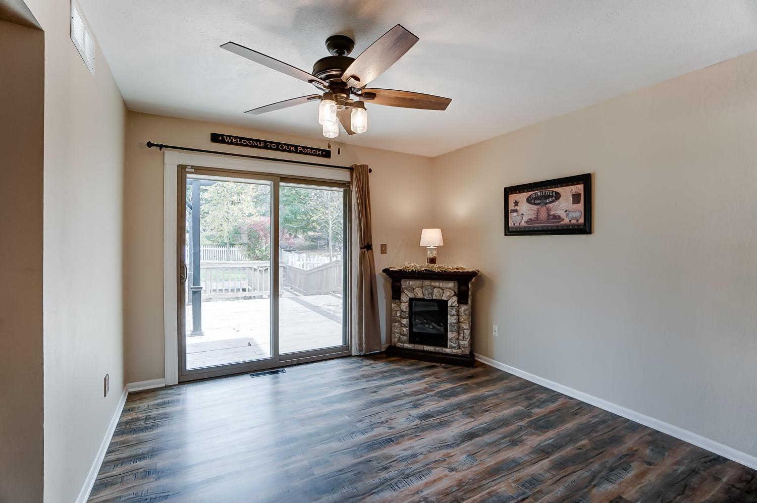 986 Hickory Road Heath, OH 43056 - Photo 9 of 32